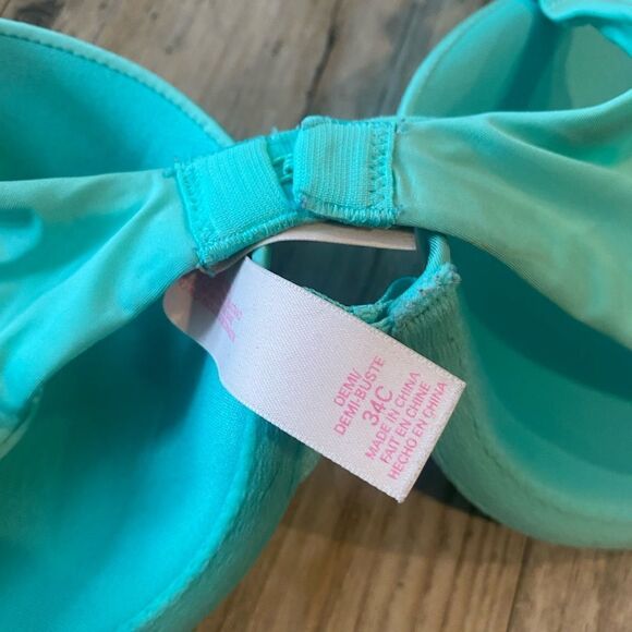 Pink Victoria Secret Wire Bra - Picture 8 of 9